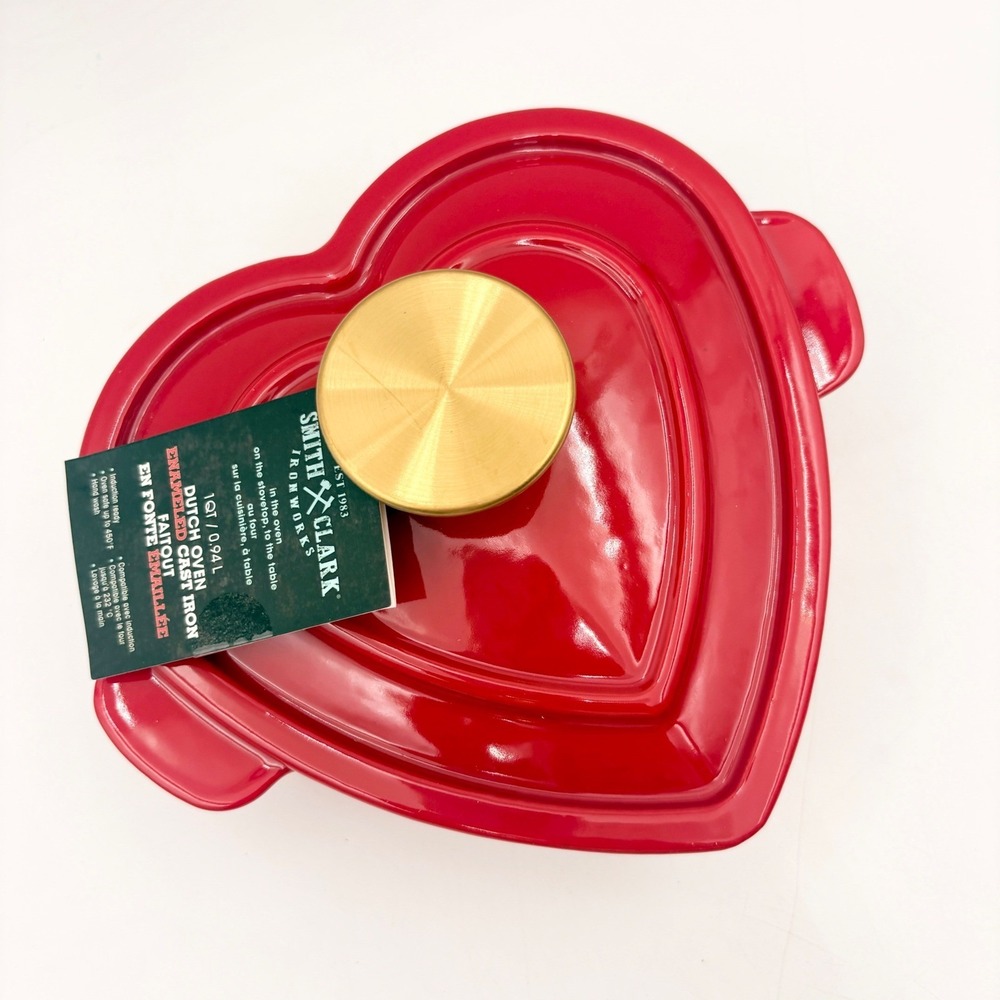 Smith & Clark Red Heart Enameled Cast Iron 1QT Dutch Oven Cocotte Gold Knob NEW